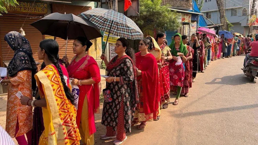 পশ্চিমবঙ্গ নির্বাচনের প্রথম ধাপ, দুপুর ১টা পর্যন্ত ভোট দিলেন ৬২% ভোটার