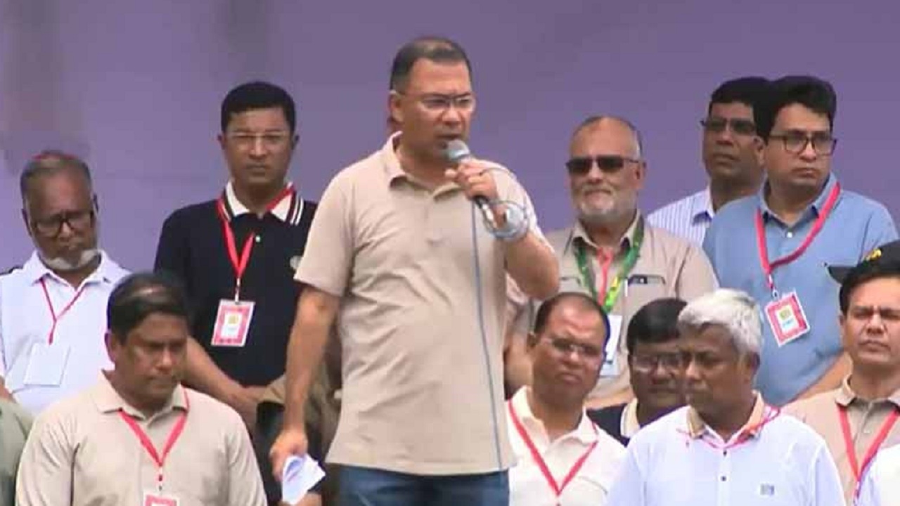 রান্নার কষ্ট লাঘবে নারীদের এলপিজি কার্ড দেওয়া হবে : প্রধানমন্ত্রী