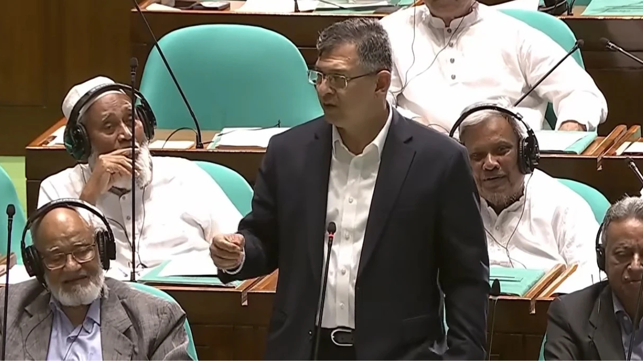 সরকার দায়িত্ব নেওয়ার পর ৪৬৪ হত্যা ও ৬৬৬ ধর্ষণ মামলা হয়েছে: স্বরাষ্ট্রমন্ত্রী