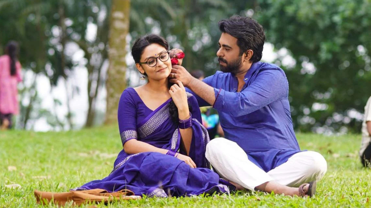 অপূর্বর ‘মায়াপাখি’ নীহা
