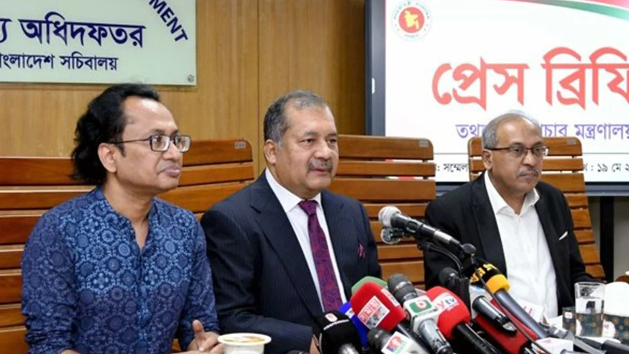 সাংবাদিক পরিচয়ে অনেক আ. লীগ নেতা নির্যাতনে জড়িত: তথ্যমন্ত্রী