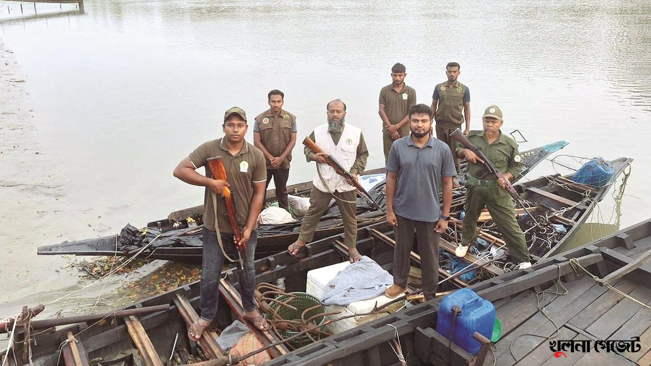 সুন্দরবনের ৬ হাজার কিলোমিটার জুড়ে ১৬ বাহিনীর রাজত্ব