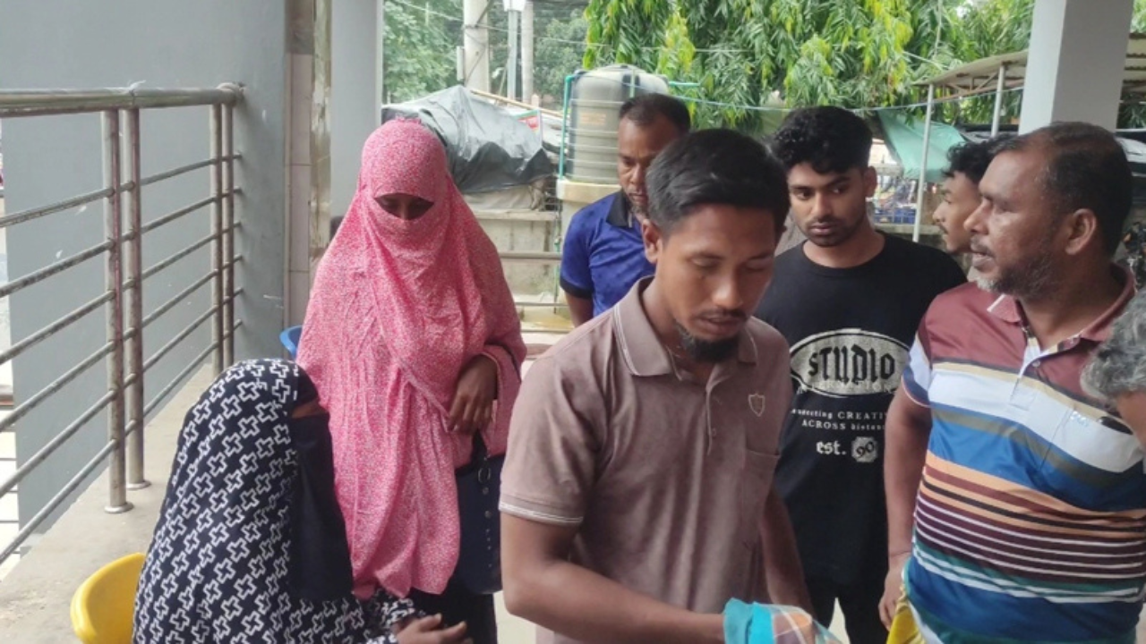 মাগুরায় চাচা-ভাতিজার সংঘর্ষ দেখতে গিয়ে প্রাণ গেল বৃদ্ধের