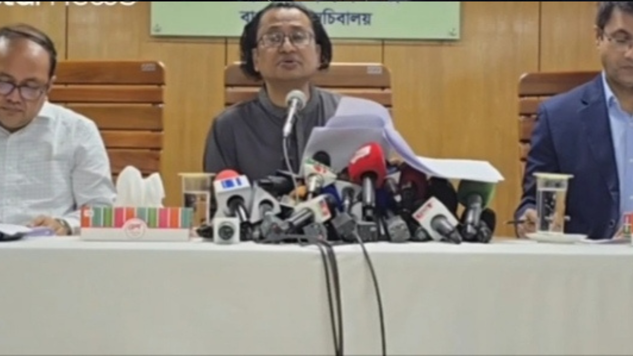 ‘বিমানবন্দরে আমার সঙ্গে ভালো ব্যবহার করা হয়নি, প্রতিবাদ জানাতে তাৎক্ষণিক ফিরে এসেছি’