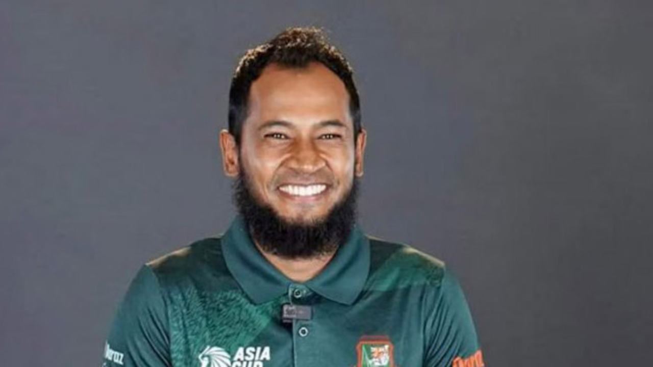 আইসিসির মাস সেরা ক্রিকেটার মুশফিক