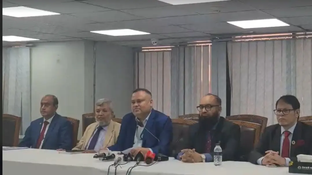 ইসলামী ব্যাংকে ৫ সদস্যের পূর্ণাঙ্গ ও নিরপেক্ষ বোর্ড গঠনে যাচাই চলছে: নতুন চেয়ারম্যান
