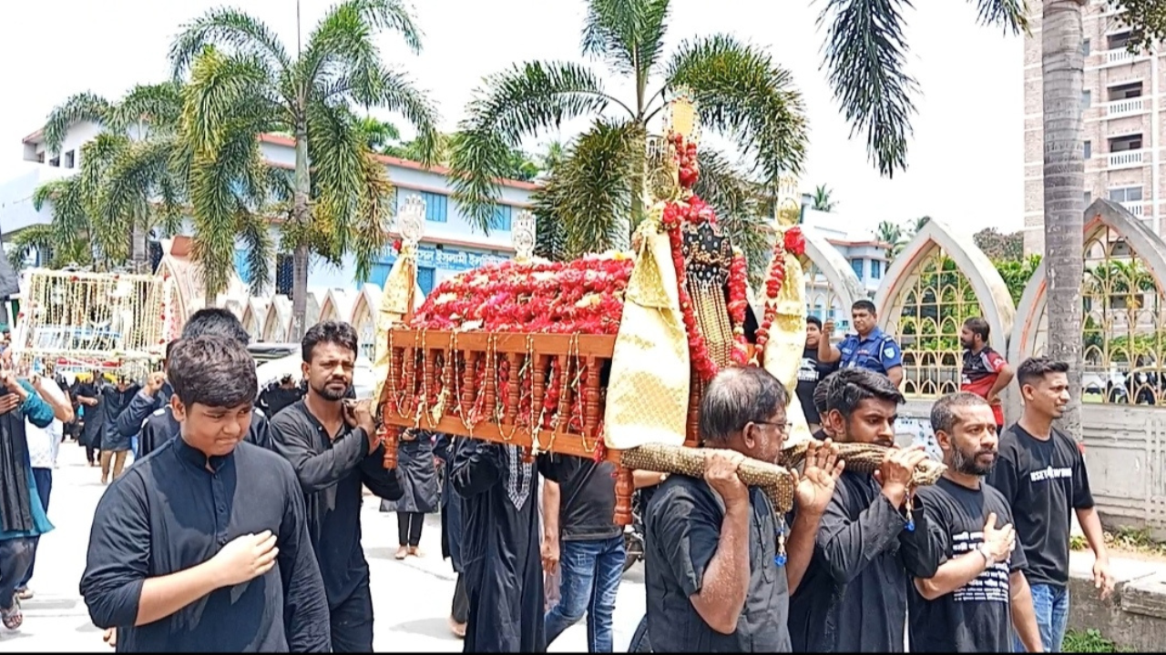 যশোরে পবিত্র আশুরা পালিত