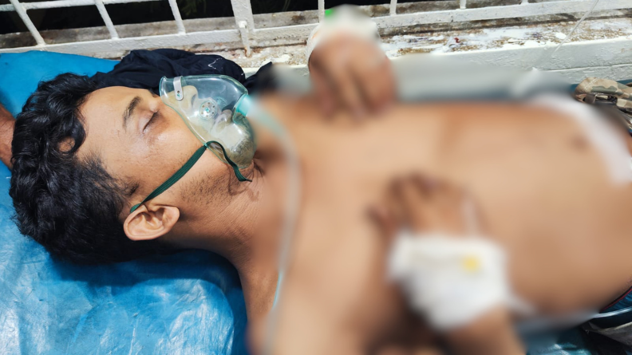 খুলনায় চাঁদার দাবিতে যুবক গুলিবিদ্ধ