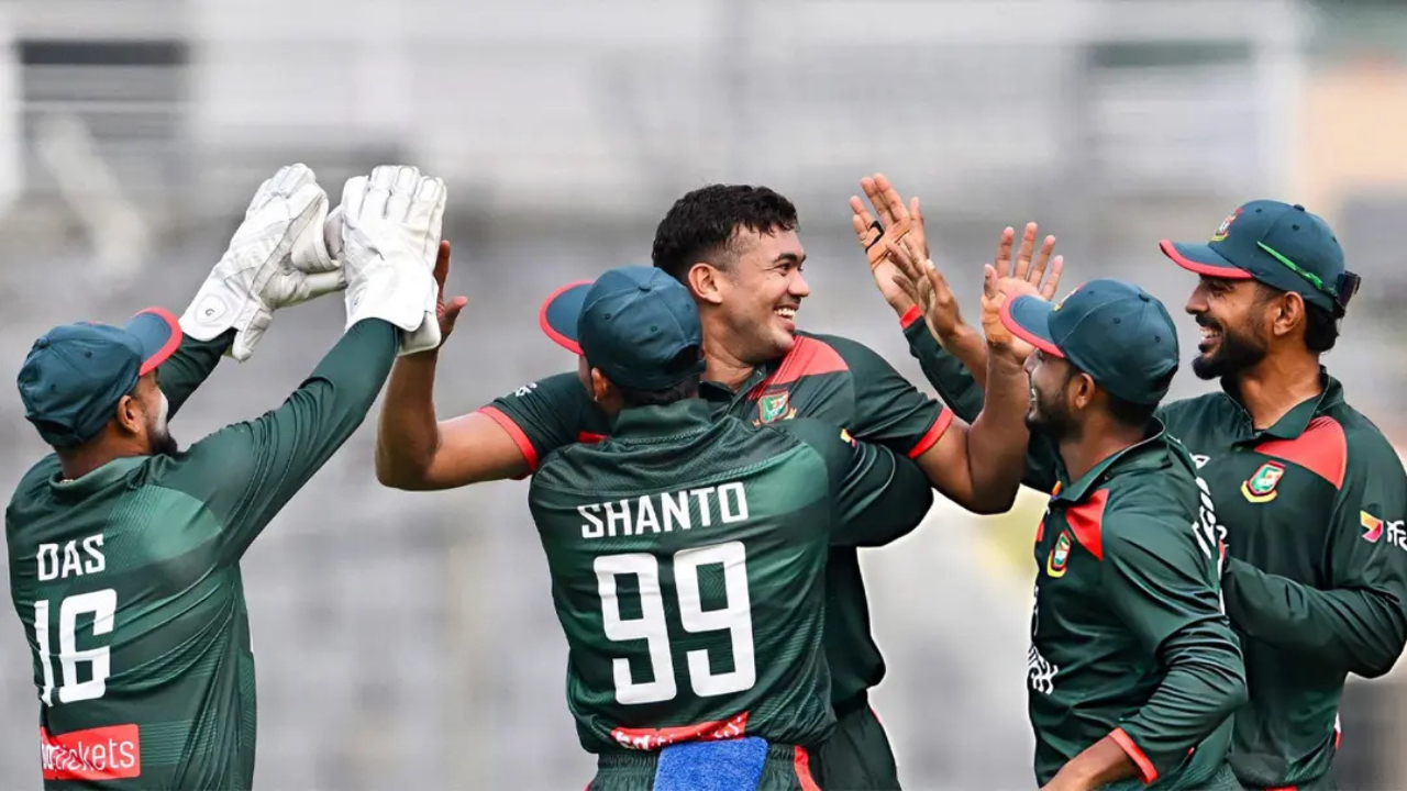 ৬১৫৭ দিন পর এমন কীর্তি গড়লেন বাংলাদেশি বোলার