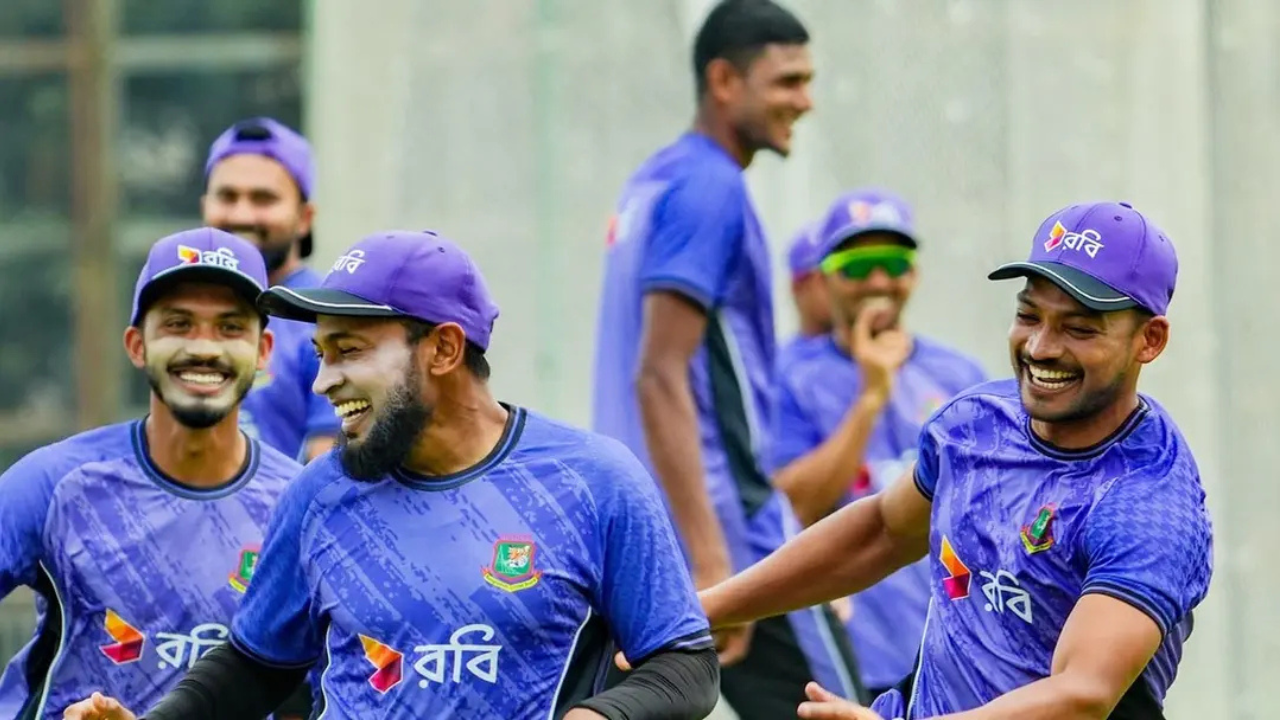 ক্রিকেট তারকারা কে কোন দলের সমর্থক
