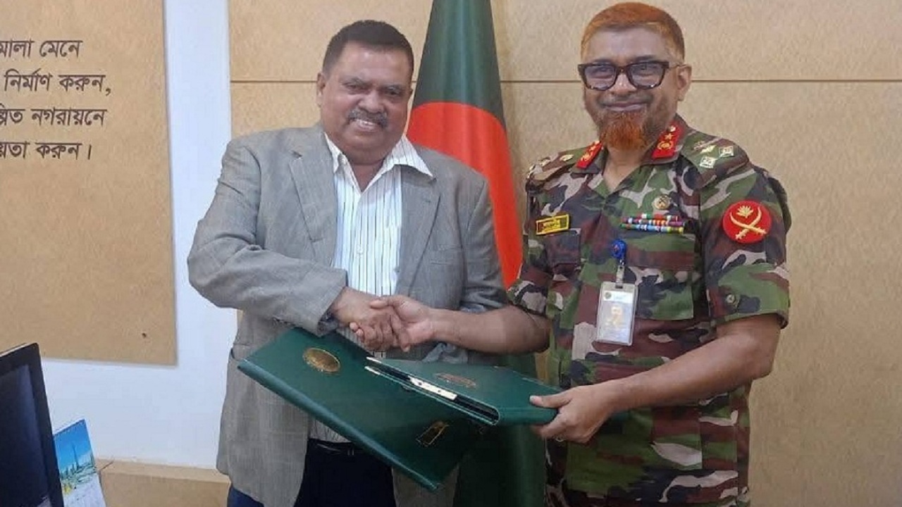 কেডিএ’র চেয়ারম্যান হিসেবে দায়িত্ব গ্রহণ করলেন শফিকুল আলম মনা