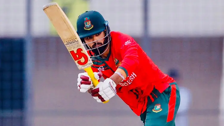 অধিনায়কত্বের অভিষেকে ব্যাট হাতে ব্যর্থ হৃদয়