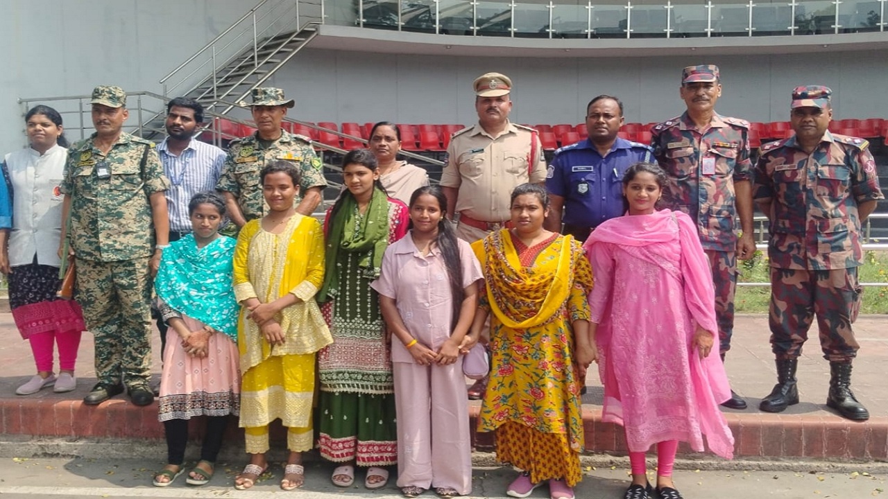 ভারতে কারাভোগ শেষে দেশে ফিরল বাংলাদেশি ৬ নারী