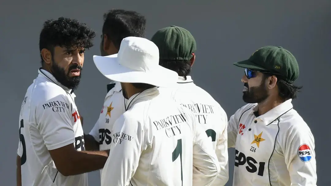 বাংলাদেশসহ বিদেশের মাটিতে টানা ৮ টেস্টে হার পাকিস্তানের