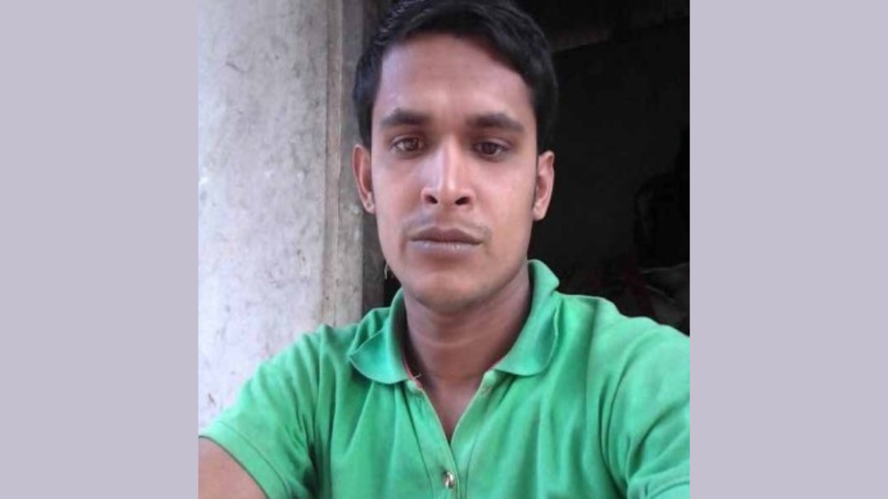 বাঘারপাড়ায় ট্রাকের চাকায় পিষ্ট হয়ে রাজমিস্ত্রি নিহত