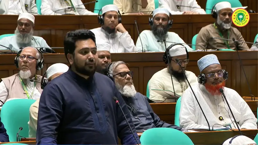 দল হিসেবে আওয়ামী লীগের বিচার করতে হবে : নাহিদ ইসলাম
