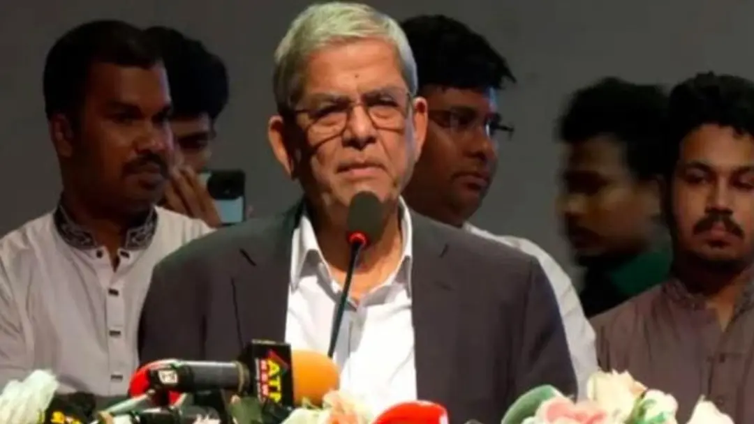 মৃতপ্রায় অর্থনীতিকে টেনে তুলতে প্রধানমন্ত্রীর নেতৃত্বে কাজ করছে সরকার : মির্জা ফখরুল