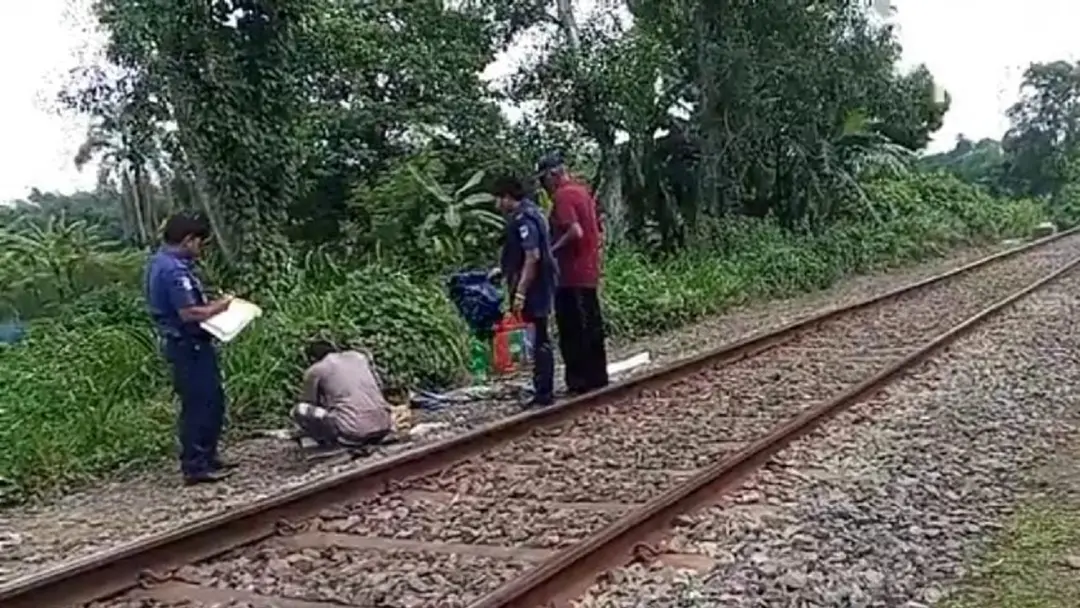 চুয়াডাঙ্গায় রেললাইনের পাশে অজ্ঞাত নারীর মরদেহ উদ্ধার