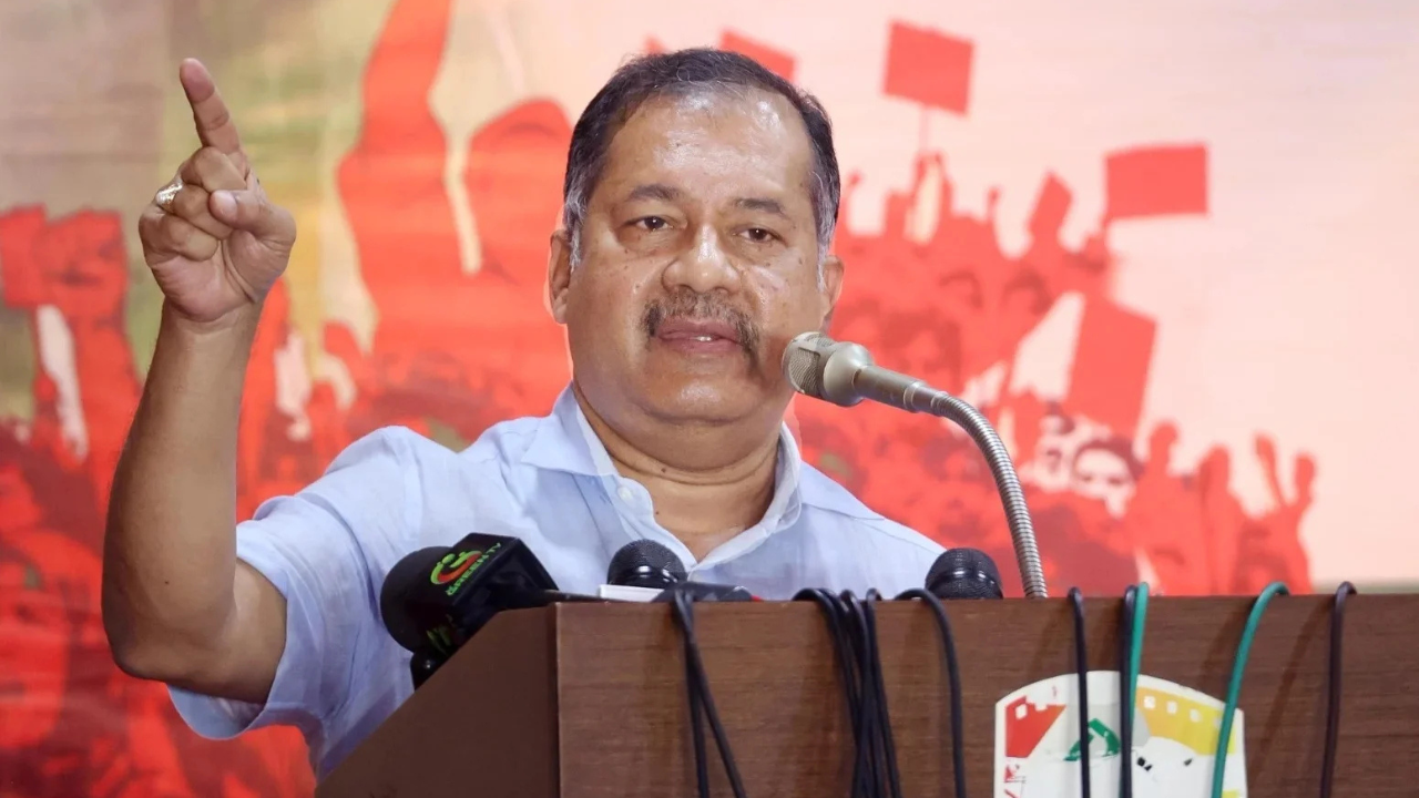 আ.লীগ যেভাবে মুক্তিযুদ্ধ বিক্রি করেছে, জুলাইকে সেভাবে বিক্রি করবেন না: তথ্যমন্ত্রী