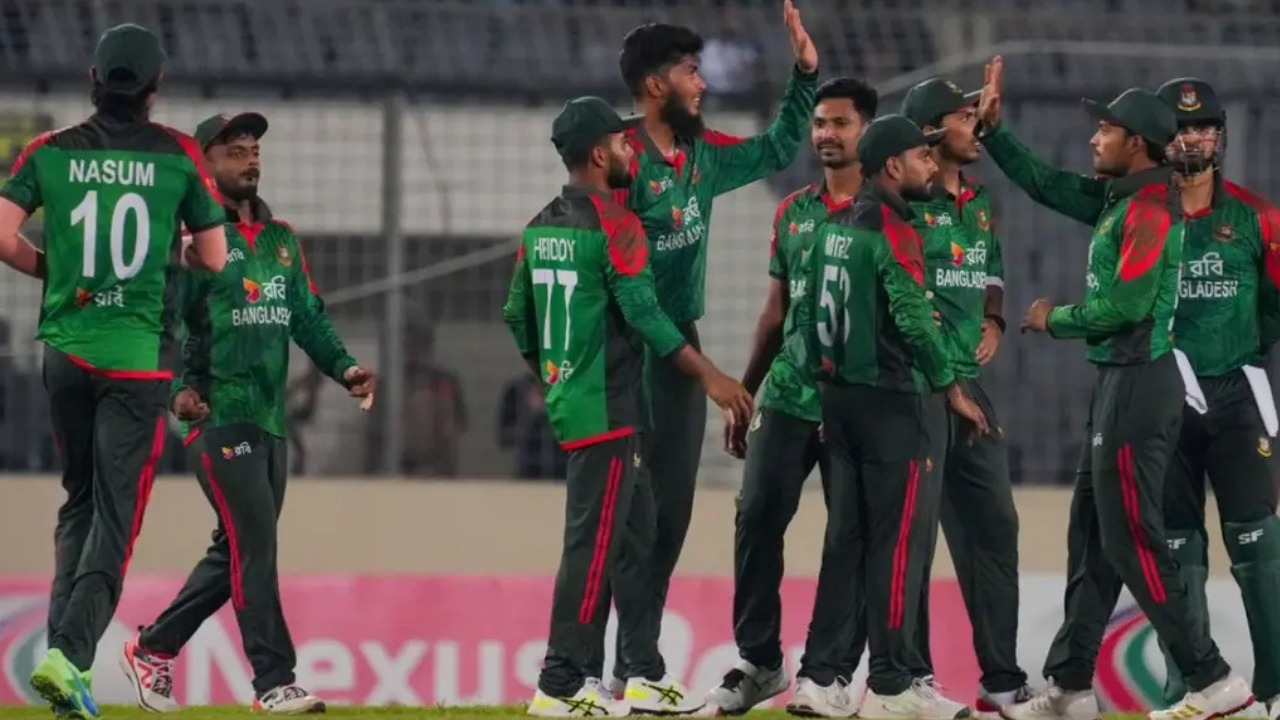 বাংলাদেশ দলকে জরিমানা করল আইসিসি