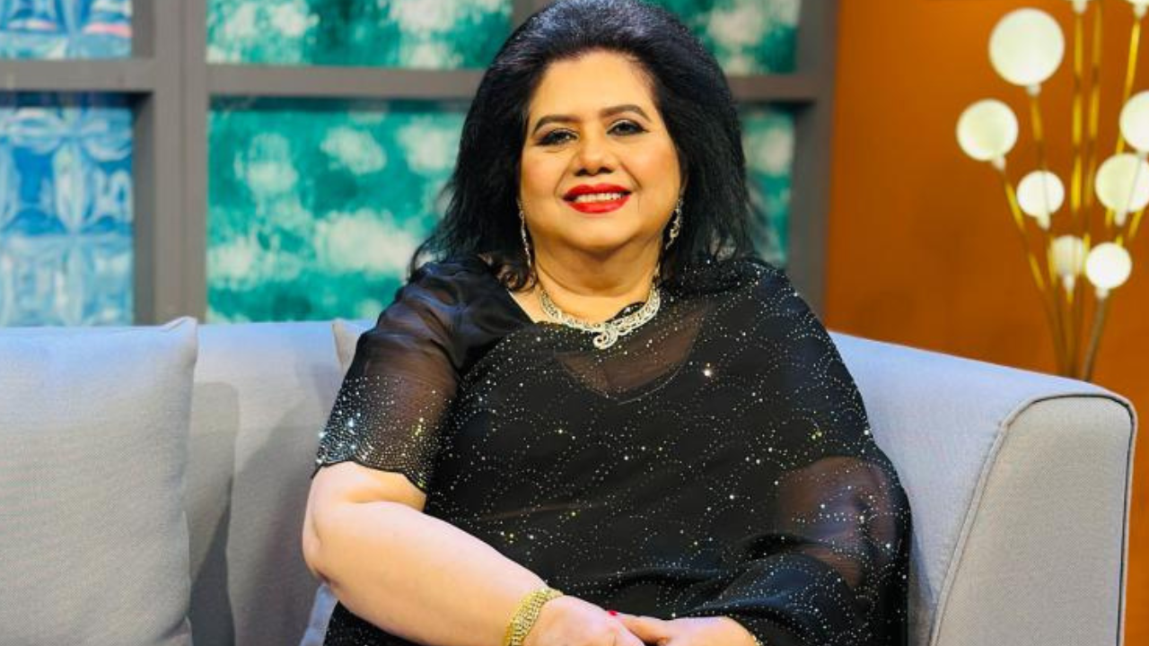বন্যার্তদের সহায়তায় রুনা লায়লার কনসার্ট, জানা গেল টিকিটের দাম