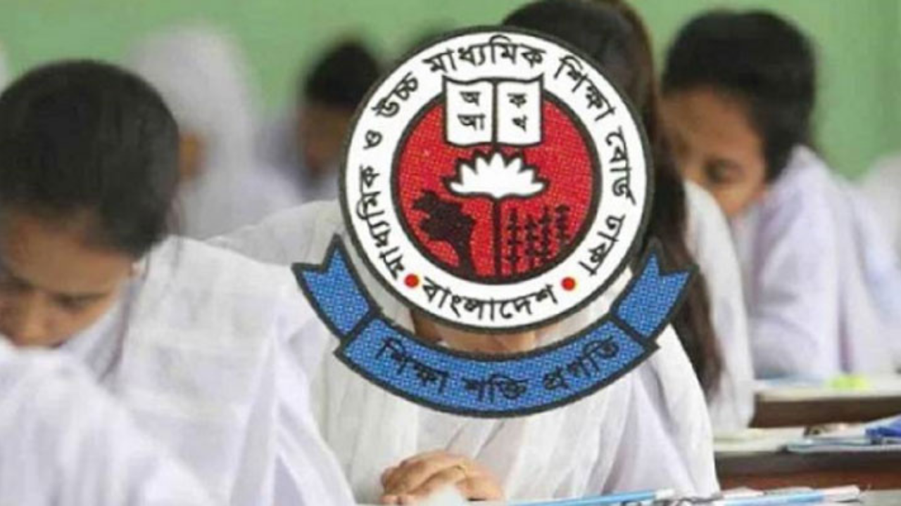 এইচএসসির খাতা পলিথিনে মুড়িয়ে বোর্ডে পাঠানোর জরুরি নির্দেশ