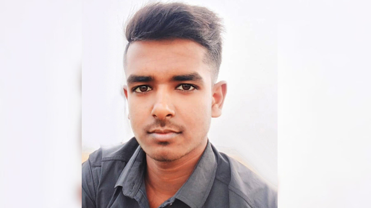 মোরেলগঞ্জে গাছে ঝুলছিল কলেজছাত্রের মরদেহ, মুখে বিষের আলামত