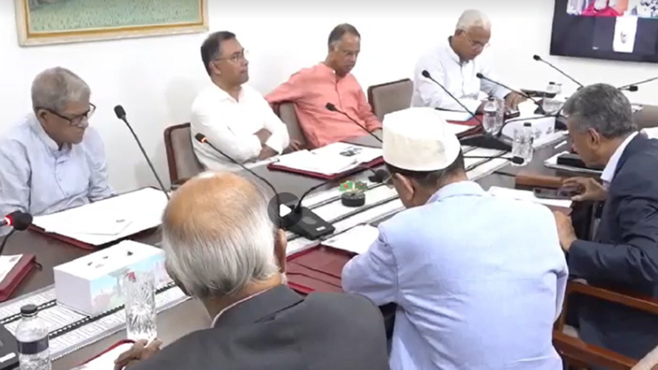 রাষ্ট্রপতি নির্বাচনের দায়িত্ব প্রধানমন্ত্রীর কাছে দিয়েছে স্থায়ী কমিটি