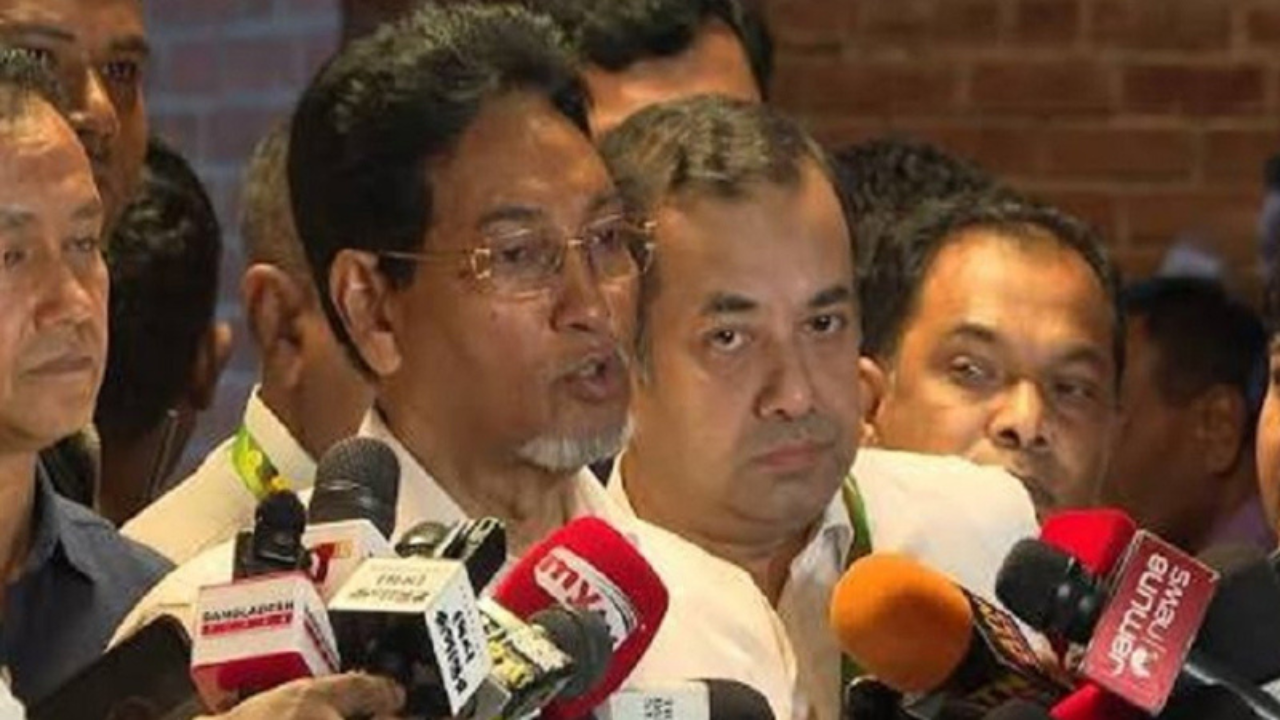 বঙ্গভবনে ২১ আগস্ট সন্ধ্যা সাড়ে ৭টায় নতুন রাষ্ট্রপতির শপথ: চিফ হুইপ