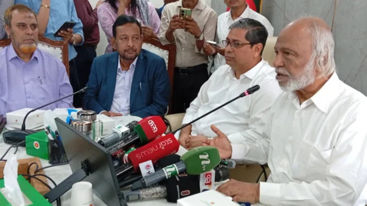 পাঁচ ধাপে হবে স্থানীয় সরকার নির্বাচন : ড. মঈন খান