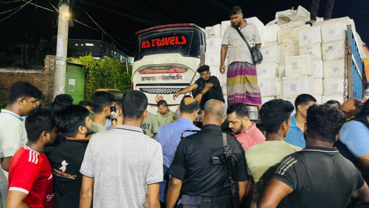 জেলি পুশ করা ৩৬ কেজি চিংড়ি জব্দ, ট্রাক চালককে জরিমানা
