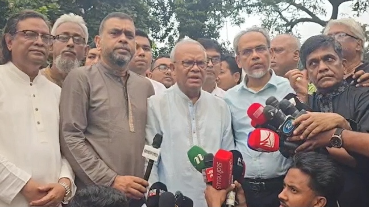 সার্বভৌমত্ব রক্ষায় নজরুলের বাণী রুখে দাঁড়াতে শেখায় : রিজভী