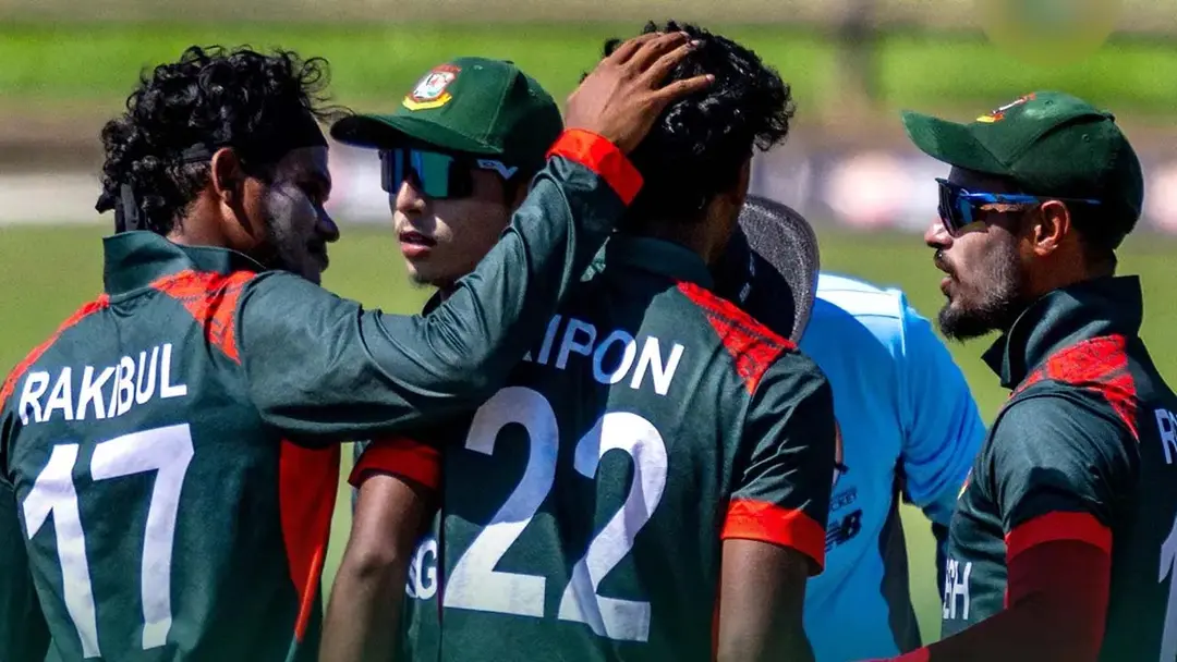 শুক্কুরকে অধিনায়ক করে অস্ট্রেলিয়ায় টপ টি-টোয়েন্টির দল ঘোষণা