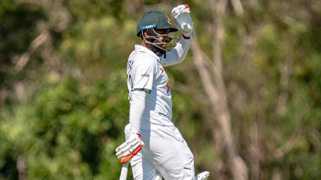 ১৫৩ রানের লিড নিয়ে দিন শেষ বাংলাদেশের