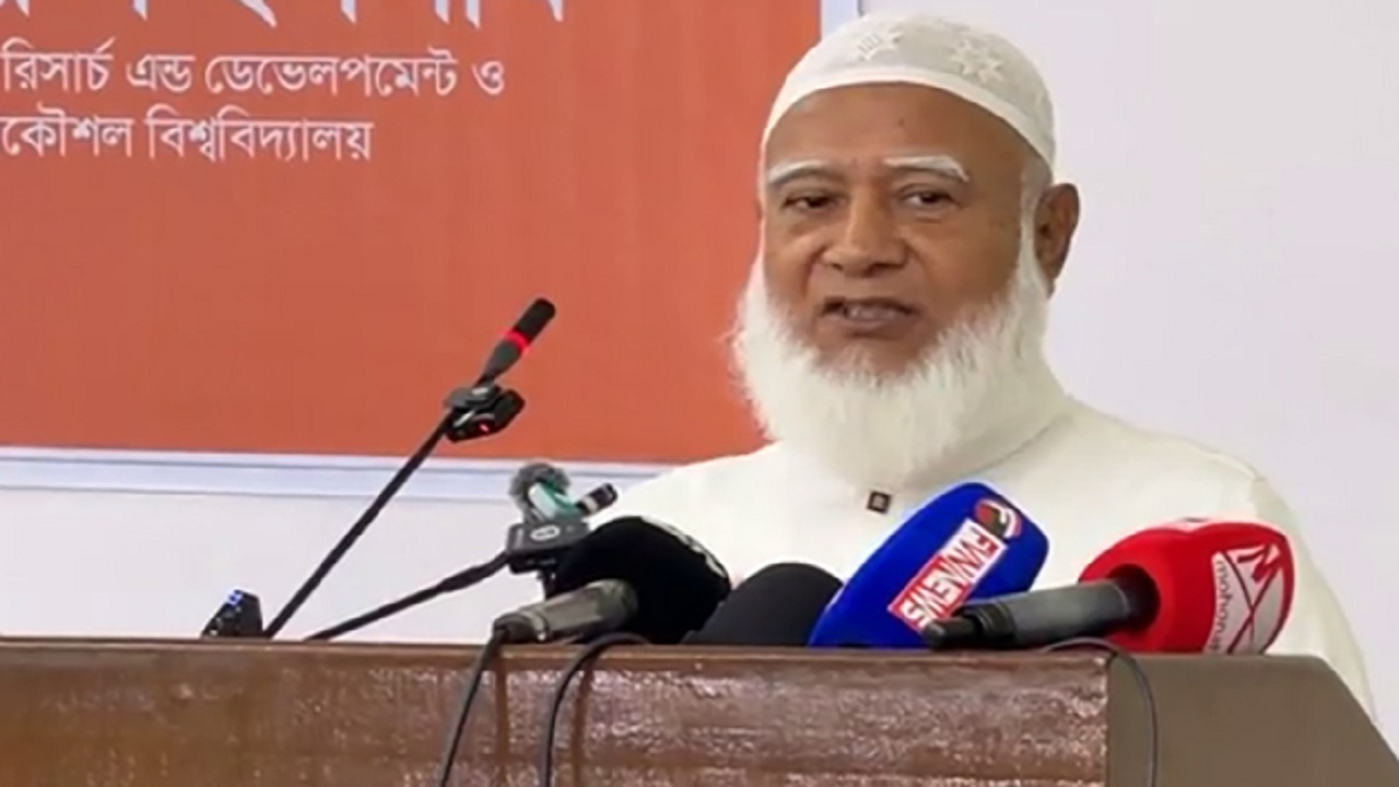 জুলাইকে ভুলিয়ে দেয়ার মত কিছু হলে তা তছনছ করা হবে : জামায়াত আমীর