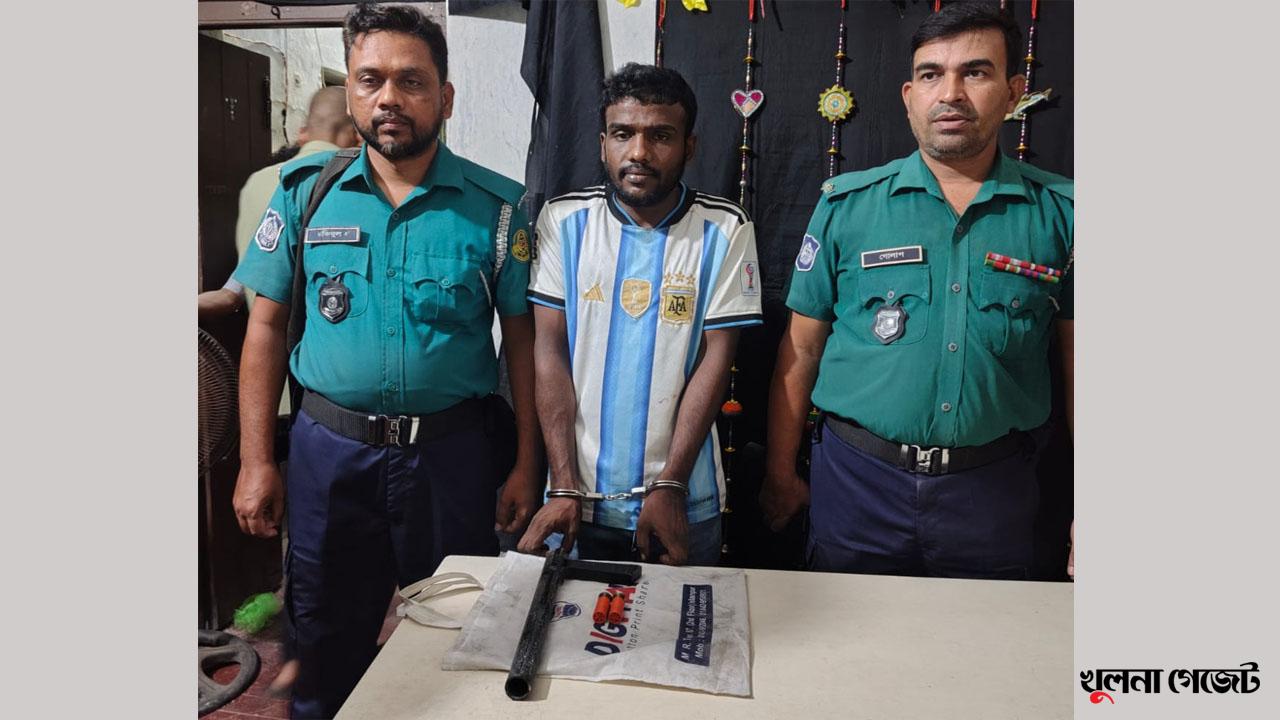 নগরীতে অস্ত্র ও গুলিসহ শ্যুটার বেলু গ্রেপ্তার