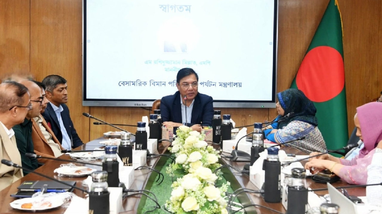 মন্ত্রণালয়-সংস্থার সমন্বয়হীনতা দূর করা হবে আমার প্রথম কাজ : বিমানমন্ত্রী