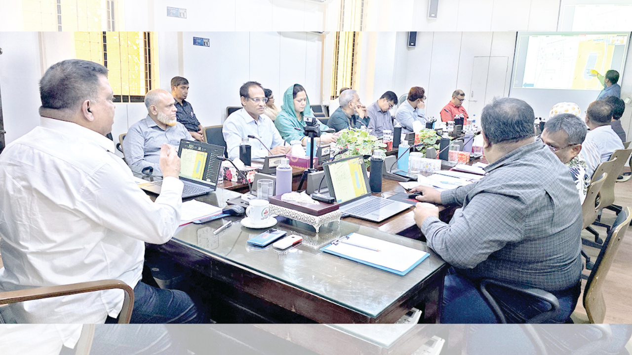 বৃহত্তর খুলনাকে আধুনিক ও পরিকল্পিত স্মার্ট নগরী হিসেবে গড়ে তোলার প্রত্যয়