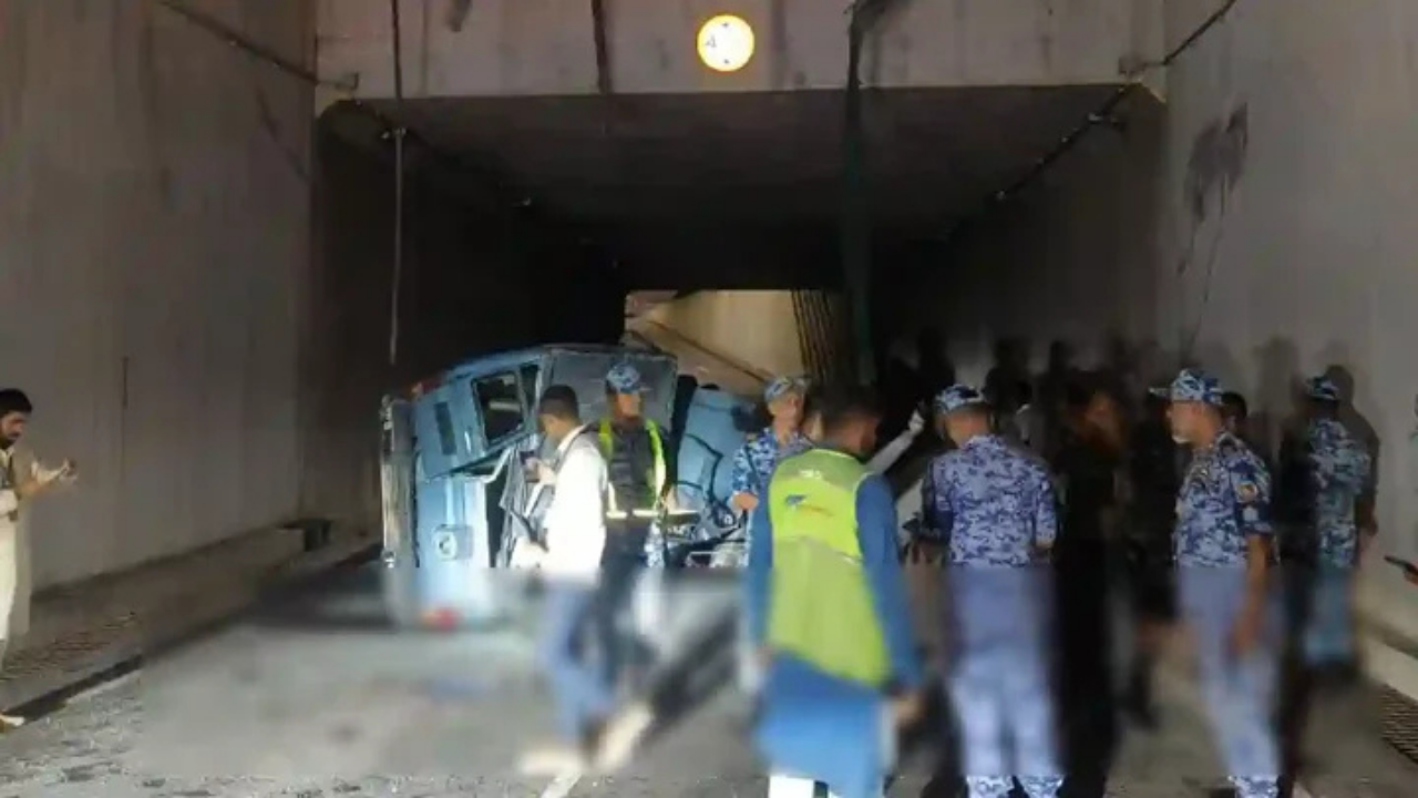 শাহজালালে সড়ক দুর্ঘটনায় বিমানবাহিনীর ৩ সদস্য নিহত