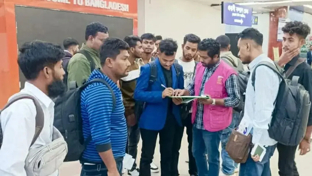 কম্বোডিয়া থেকে ফিরলেন আরও ৩৮ বাংলাদেশি