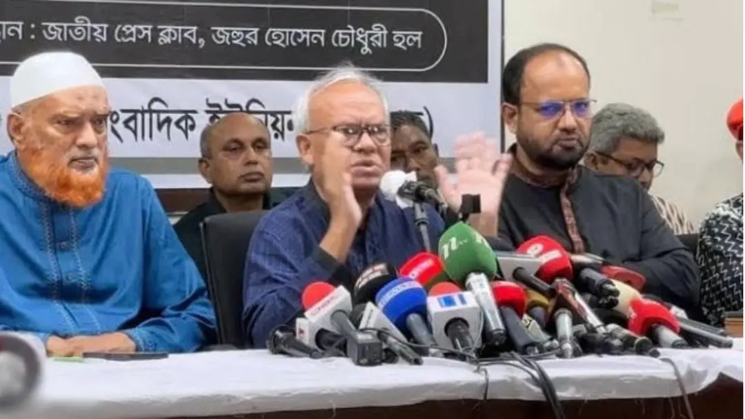 রাজনৈতিক সমালোচনায় শালীন ভাষা ব্যবহারের আহ্বান রিজভীর