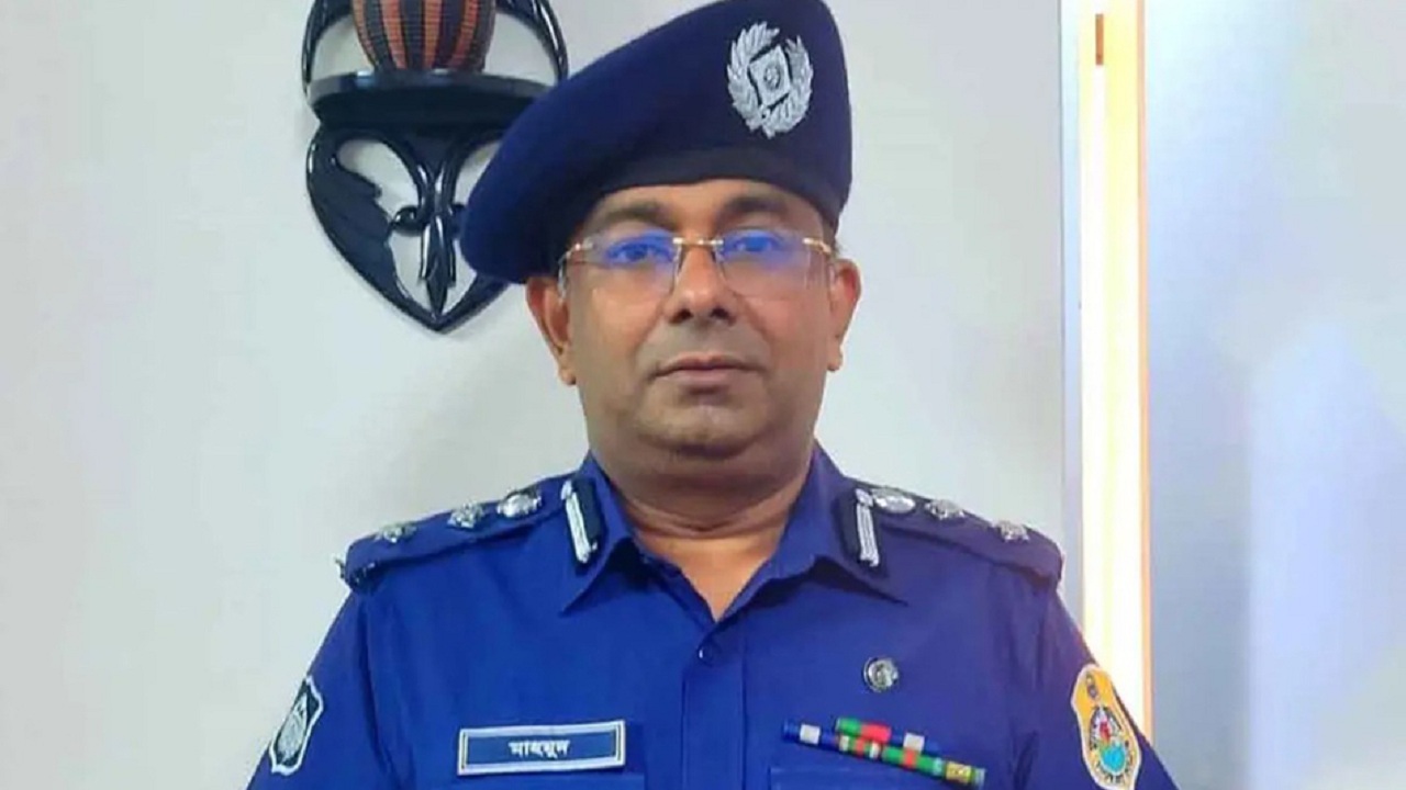 সাবেক অতিরিক্ত ডিআইজি আপেল মাহমুদ সাময়িক বরখাস্ত