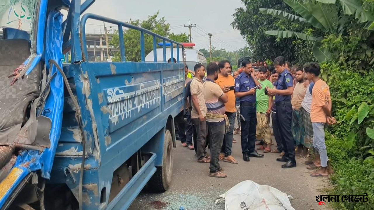 গোপালগঞ্জে দাঁড়িয়ে থাকা ট্রাকে পিকআপের ধাক্কা, হেলপার নিহত