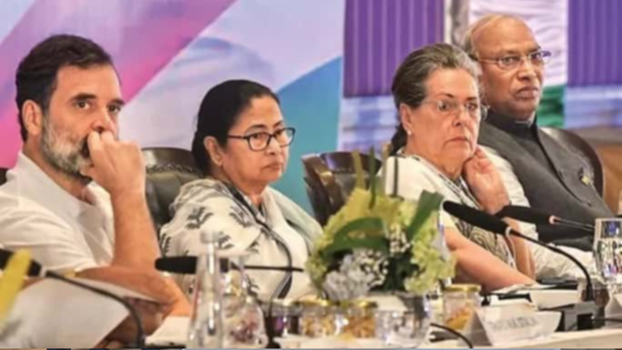 ইণ্ডিয়া জোটের বৈঠকে জ্ঞানেশ কুমারের অপসারণের দাবি, মোদী সরকারের বিরুদ্ধে দেশব্যাপী আন্দোলন