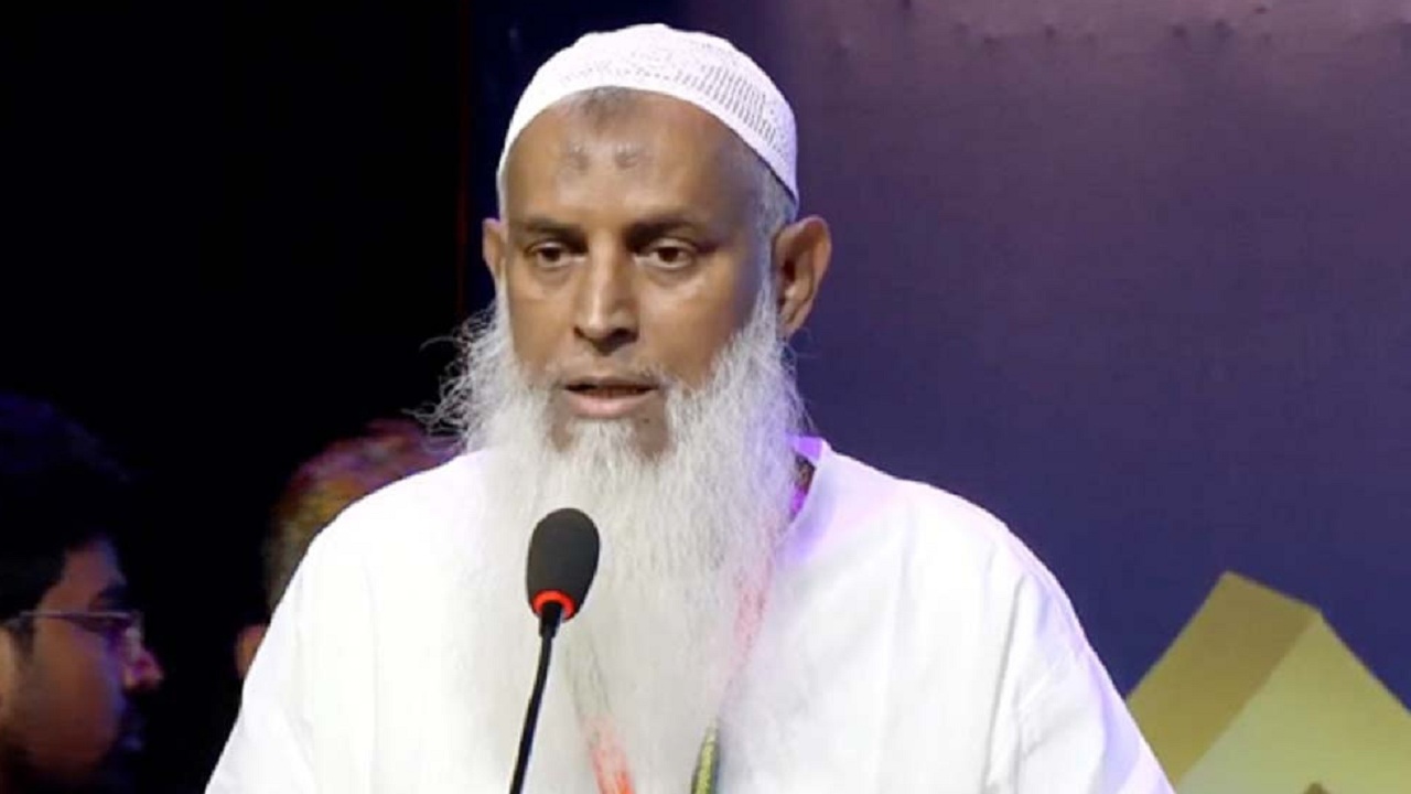 হাজিদের ৫ কোটি টাকা ফেরত দেবে সরকার : ধর্মমন্ত্রী