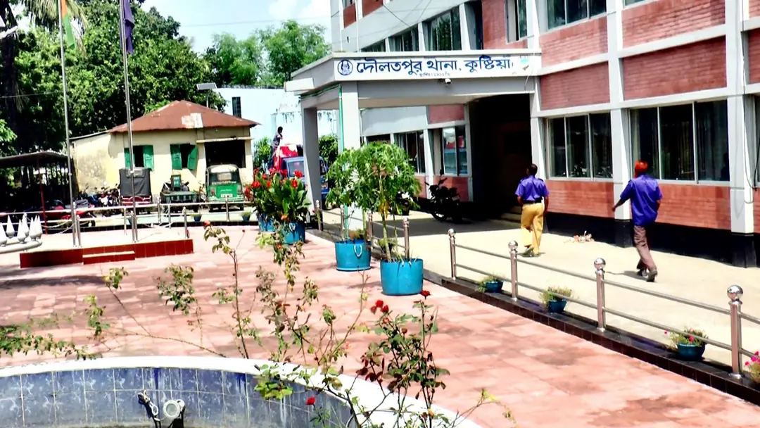 বড় ভাইয়ের হাসুয়ার কোপে ছোটভাই নিহত