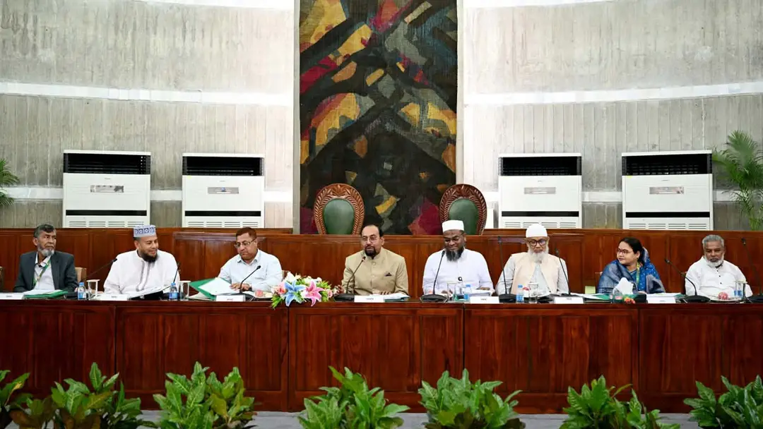মসজিদের ছাদে সৌর বিদ্যুৎ প্রকল্প গ্রহণের সুপারিশ সংসদীয় কমিটির