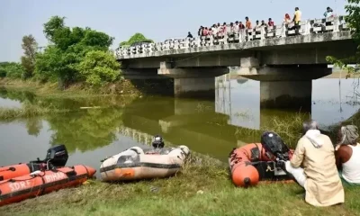 ভারতে গঙ্গা নদীতে নৌকা উল্টে ১৩ শিশুর মৃত্যু
