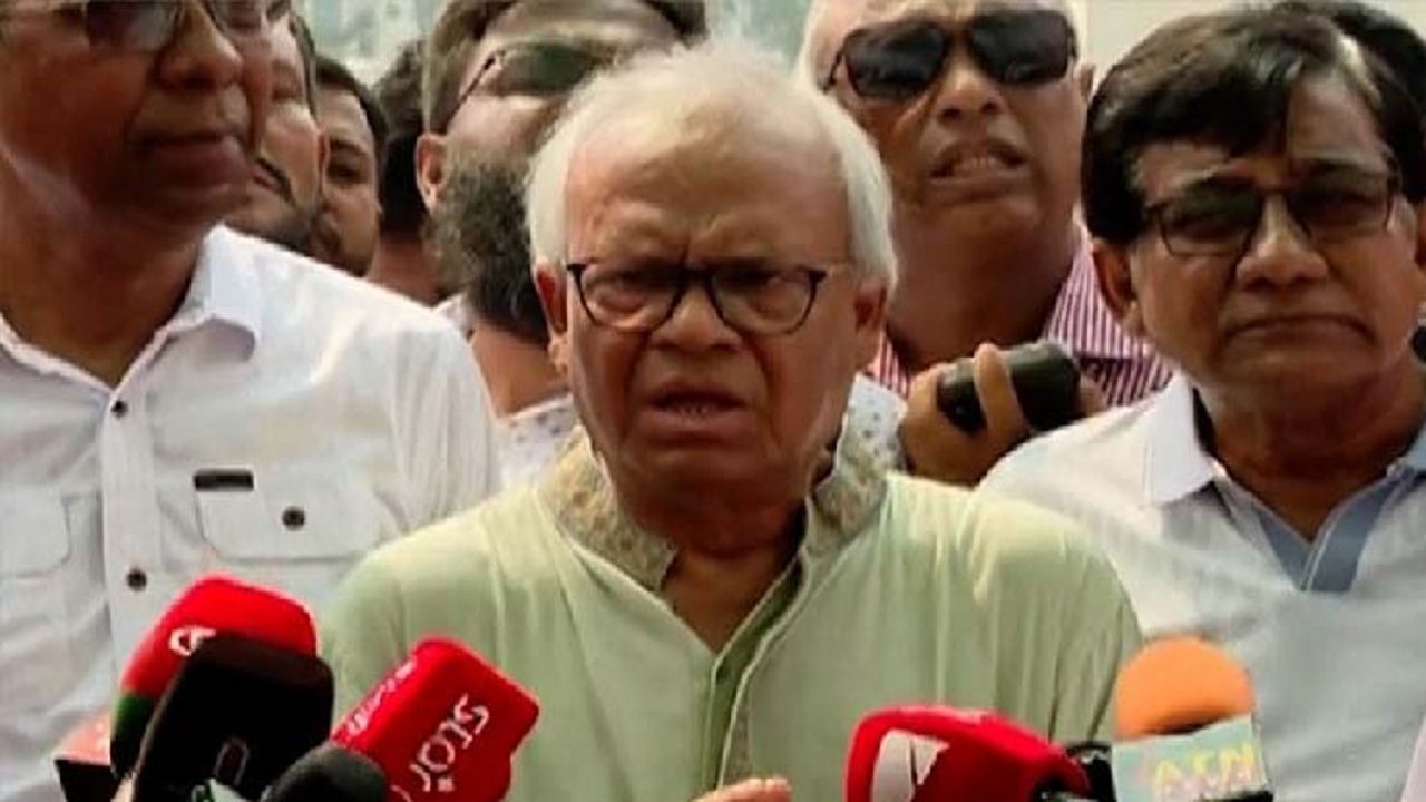 সড়কে মাফিয়াতন্ত্রের অবসান ঘটাতে হবে : রিজভী